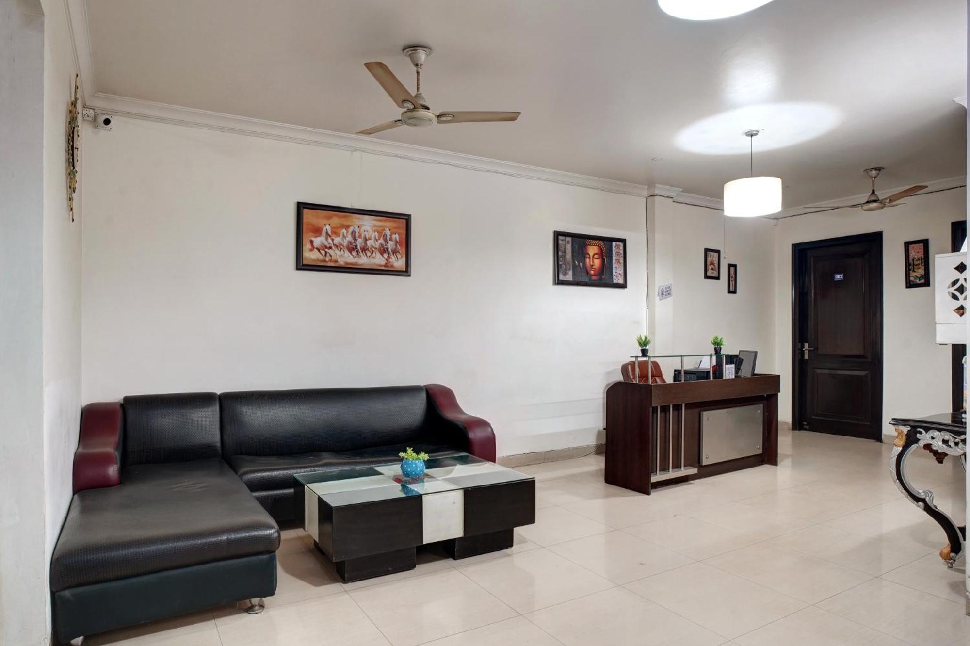 Nexhub Stay - Huda City Centre Gurgaon Exterior foto