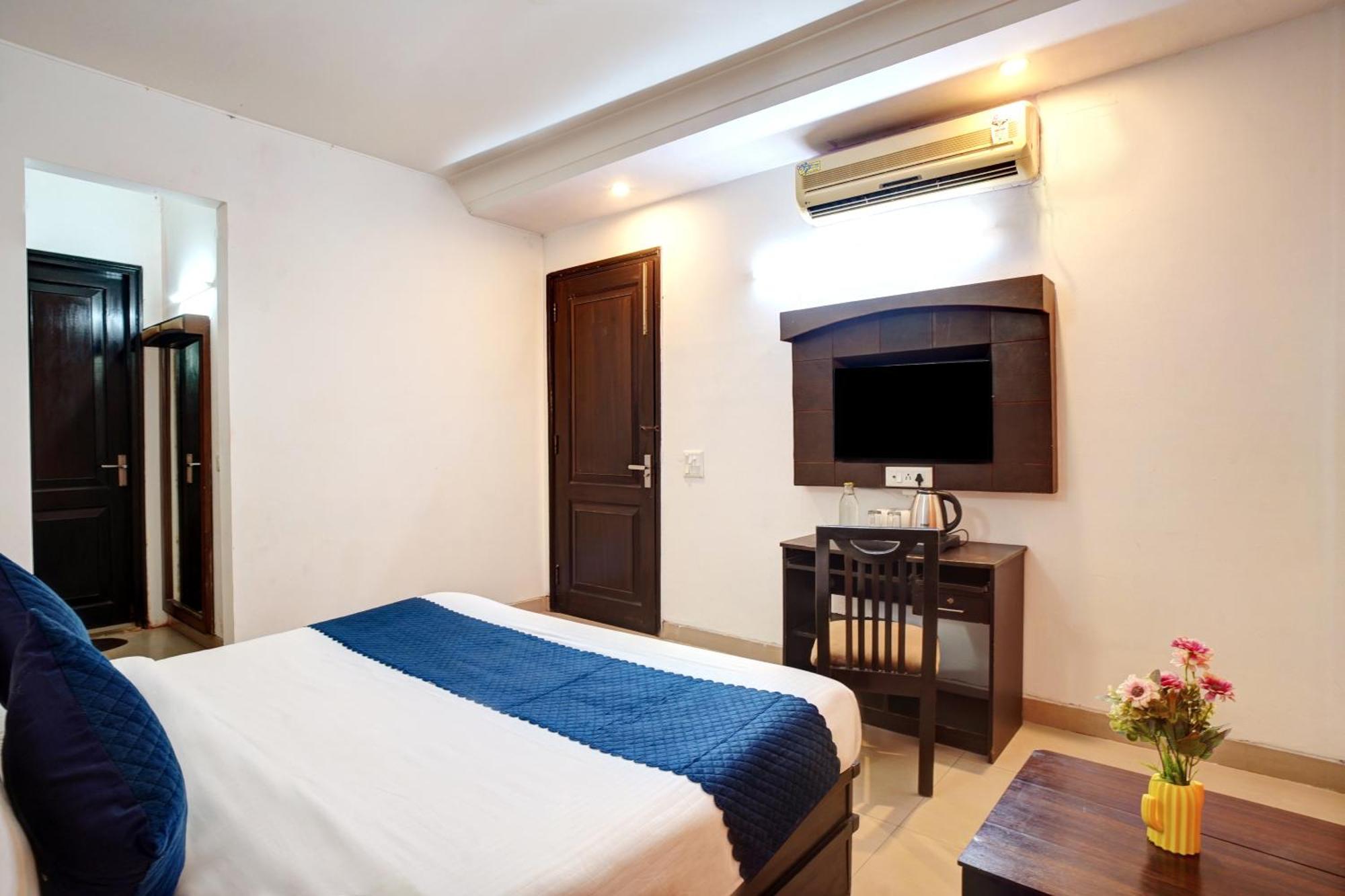 Nexhub Stay - Huda City Centre Gurgaon Exterior foto